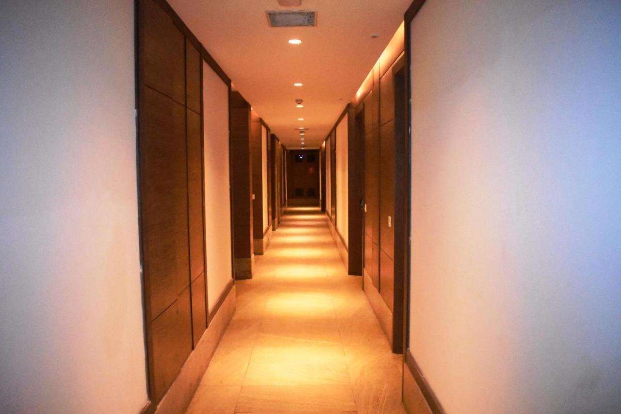 Lemonwood Suites By F9 Hotels - Trivoli Garden Chhatarpur Νέο Δελχί Εξωτερικό φωτογραφία