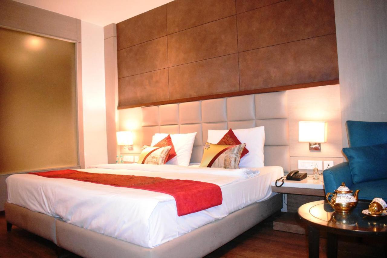 Lemonwood Suites By F9 Hotels - Trivoli Garden Chhatarpur Νέο Δελχί Εξωτερικό φωτογραφία