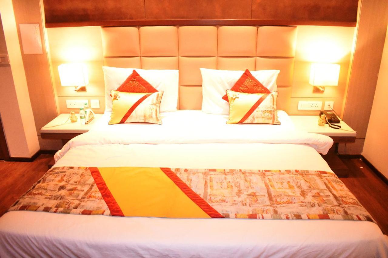 Lemonwood Suites By F9 Hotels - Trivoli Garden Chhatarpur Νέο Δελχί Εξωτερικό φωτογραφία