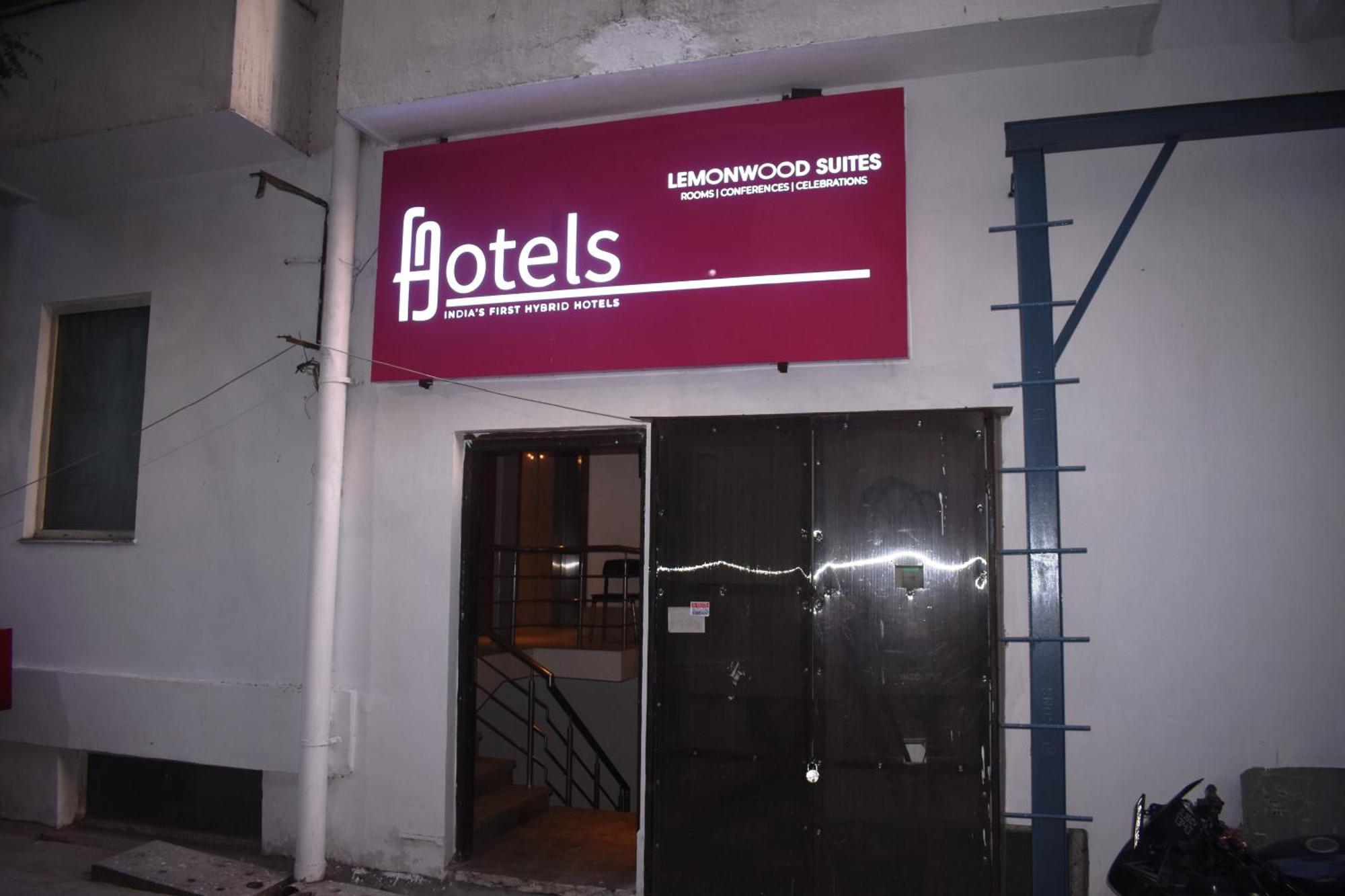 Lemonwood Suites By F9 Hotels - Trivoli Garden Chhatarpur Νέο Δελχί Εξωτερικό φωτογραφία